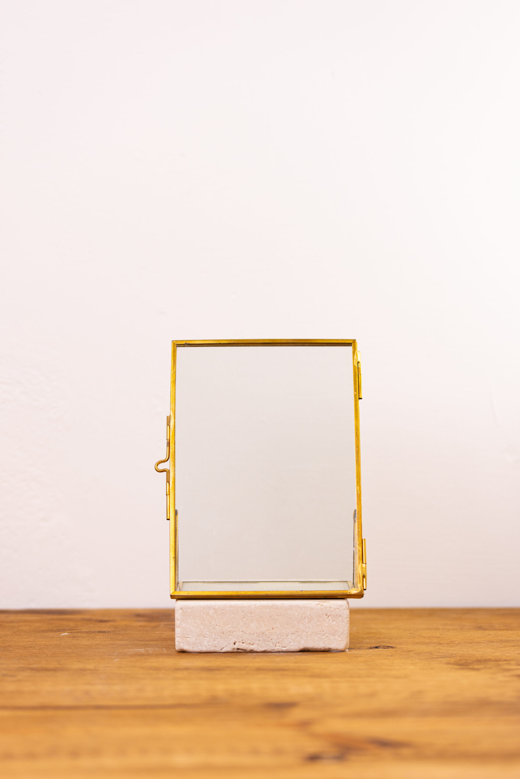 BEA cadre numéro de table menu verre doré